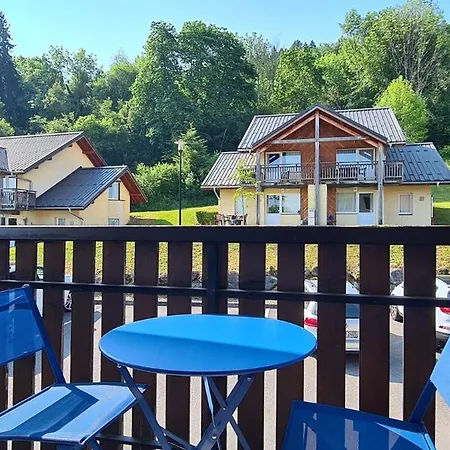 Coquet En Pleine Nature *